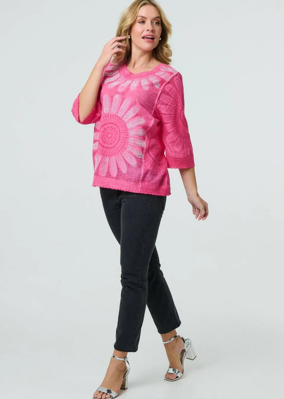 Tops>Izabel London Pink Floral Diamante Stud 3/4 Sleeve Knit Top