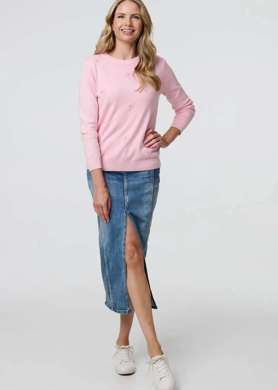 Tops>Izabel London Pink Floral Gemstone Embellished Jumper