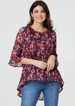 Tops>Izabel London Red Animal Print Pleated 3/4 Sleeve Blouse