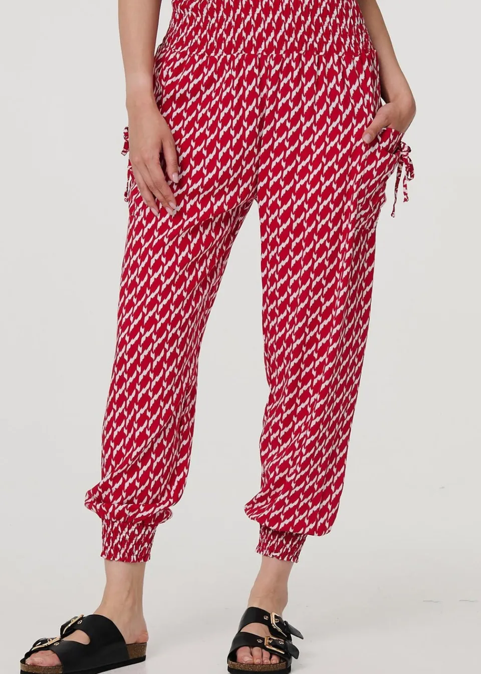 Trousers>Izabel London Red Printed Tapered Harem Trousers