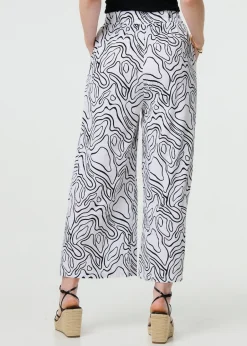 Trousers><noscript><img width=