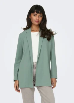 Coats & Jackets><noscript><img width=