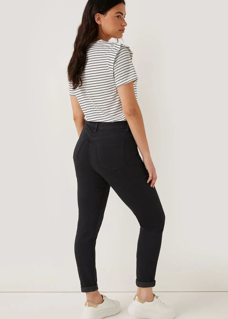 Jeans & Jeggings>Papaya Denim Jolie Relaxed Skinny Jeans Black