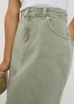 Skirts><noscript><img width=