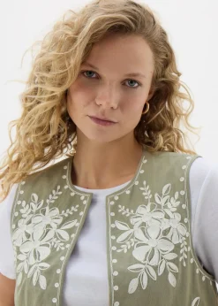 Coats & Jackets><noscript><img width=