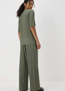 Trousers><noscript><img width=