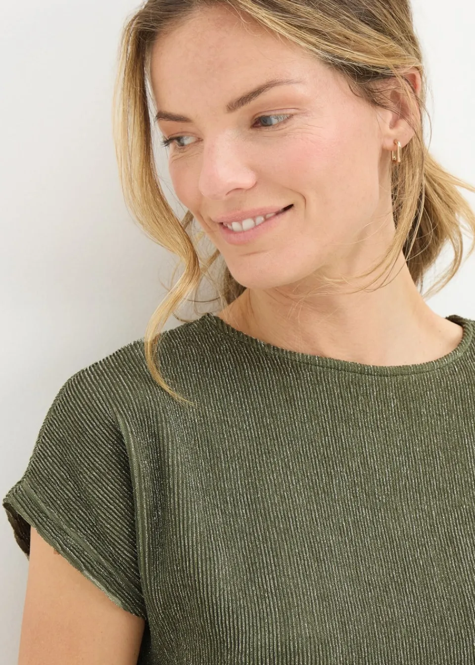 T-Shirts>Papaya Khaki Sparkle Yarn Top