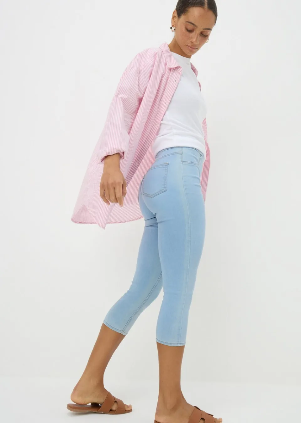Jeans & Jeggings>Papaya Denim Lightwash Cropped Jeggings