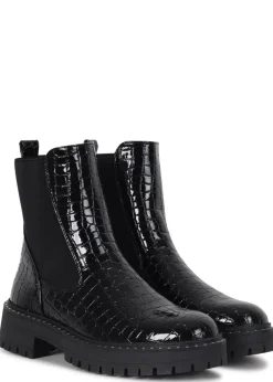 Footwear><noscript><img width=