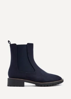 Footwear><noscript><img width=