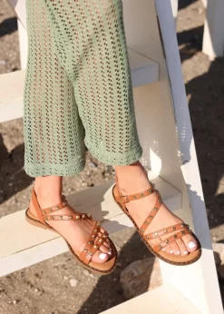 Footwear><noscript><img width=