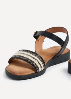 Footwear><noscript><img width=
