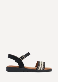 Footwear><noscript><img width=