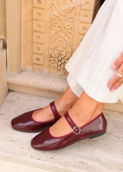 Footwear>Linzi Graceful Burgundy Faux Leather Ballet Pumps