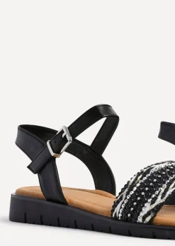 Footwear><noscript><img width=