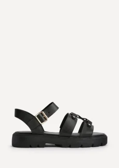 Footwear><noscript><img width=