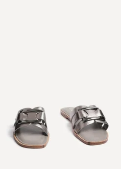 Footwear><noscript><img width=