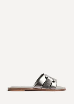 Footwear><noscript><img width=