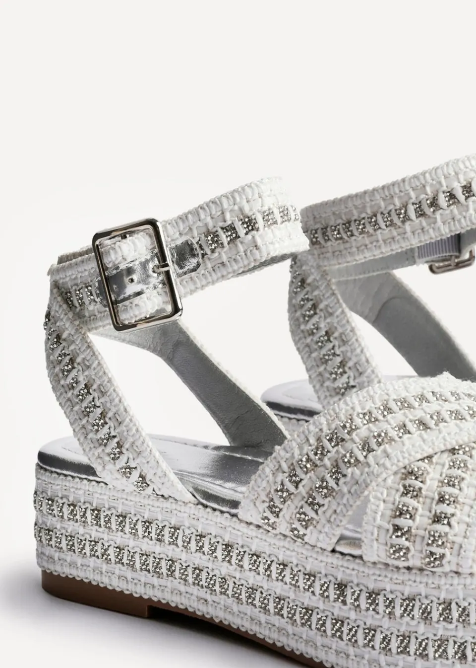 Footwear>Linzi Kiana White & Silver Raffia Flatform Sandal