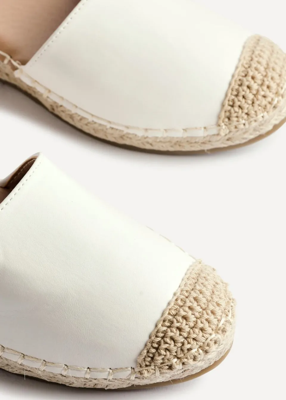 Footwear>Linzi Neroli White Faux Leather Closed Toe Espadrille Flatform Sandal