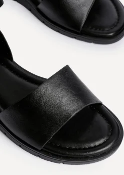 Footwear><noscript><img width=