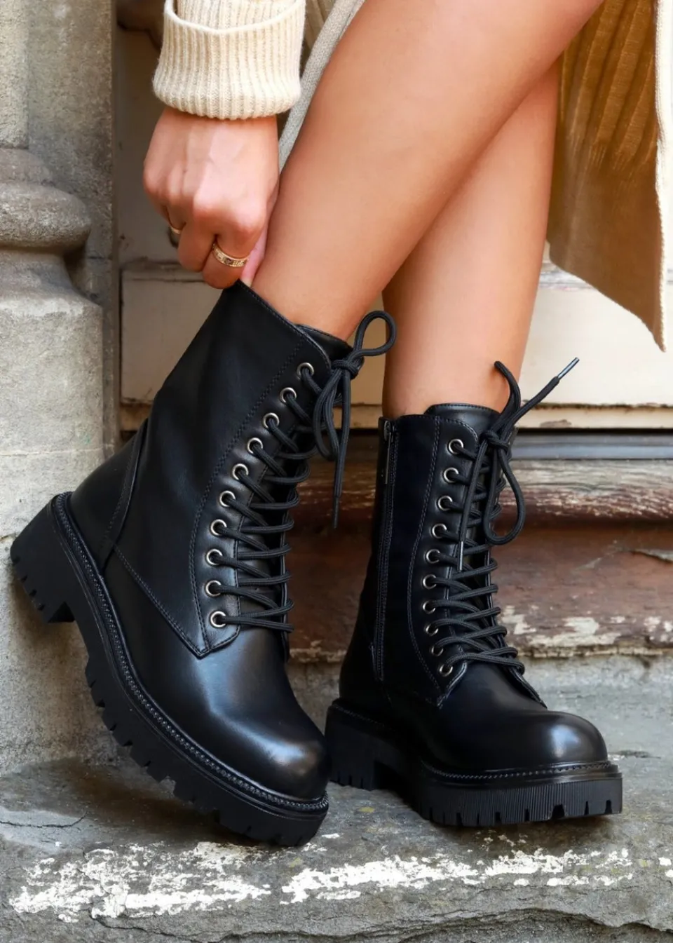 Footwear>Linzi Samurai Black Faux Leather Lace Up Military Boot