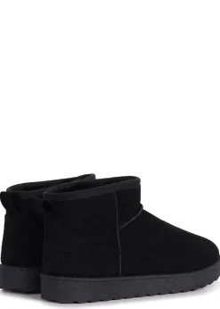 Footwear><noscript><img width=