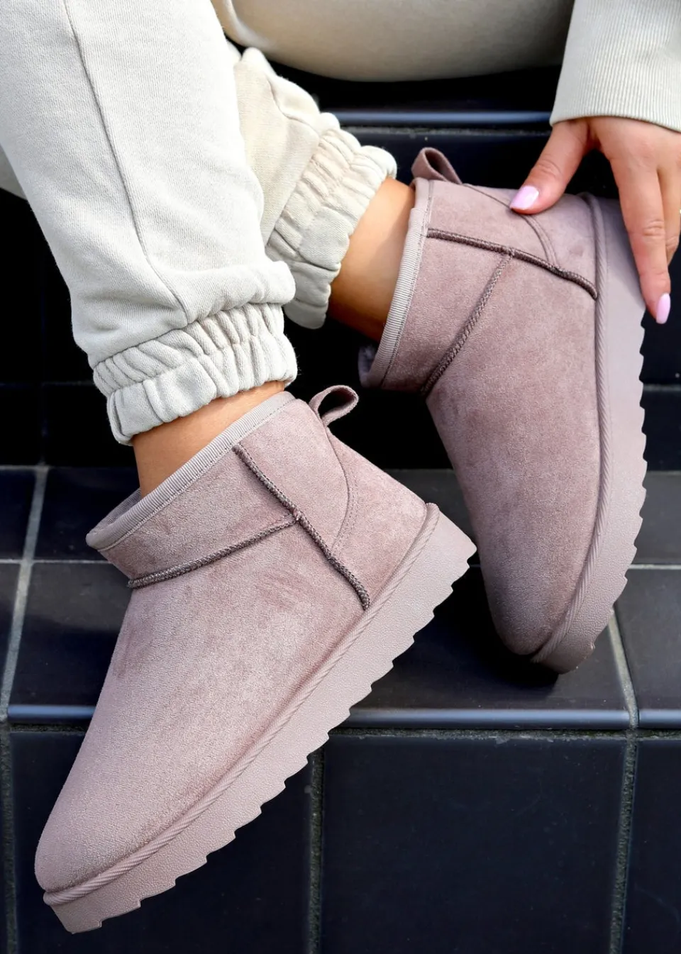 Footwear>Linzi Ultra Mini Addy Faux Suede Faux Fur Lined Mocha