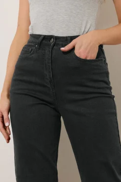 Jeans & Jeggings><noscript><img width=