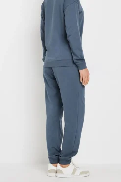 Trousers><noscript><img width=