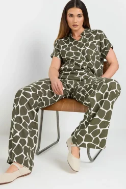 Trousers><noscript><img width=