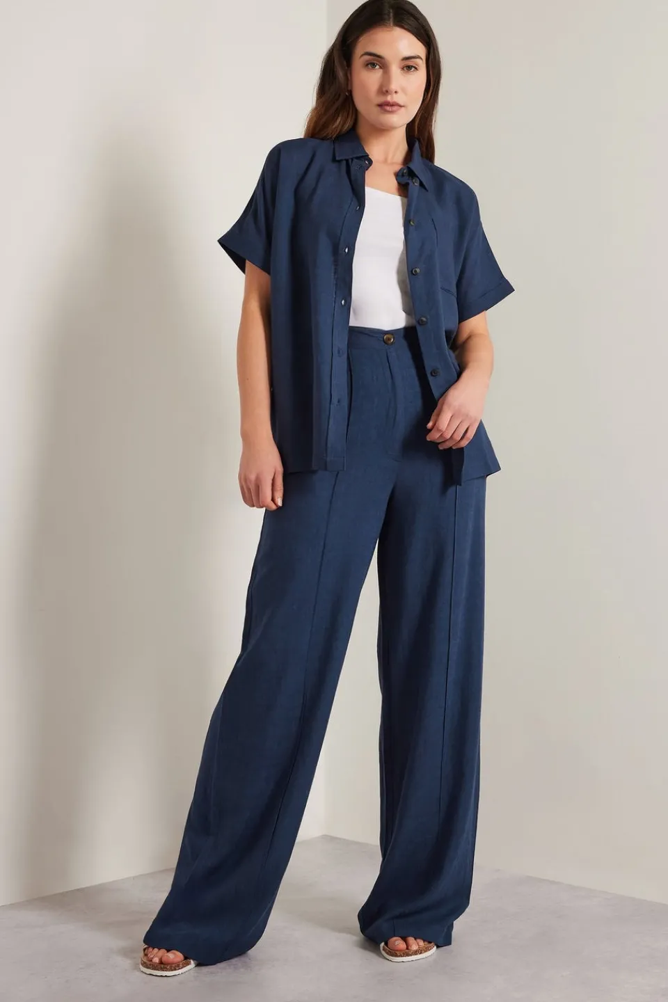Trousers>Long Tall Sally Navy Blue Linen Pleated Wide Leg Trousers