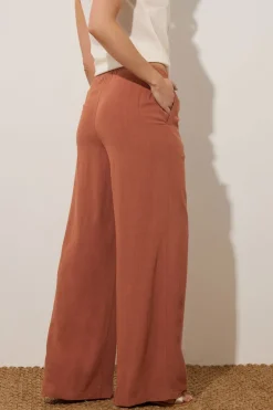Trousers><noscript><img width=