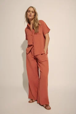 Trousers><noscript><img width=