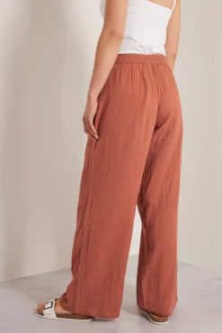 Trousers><noscript><img width=
