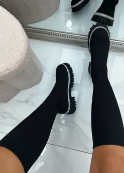 Footwear><noscript><img width=