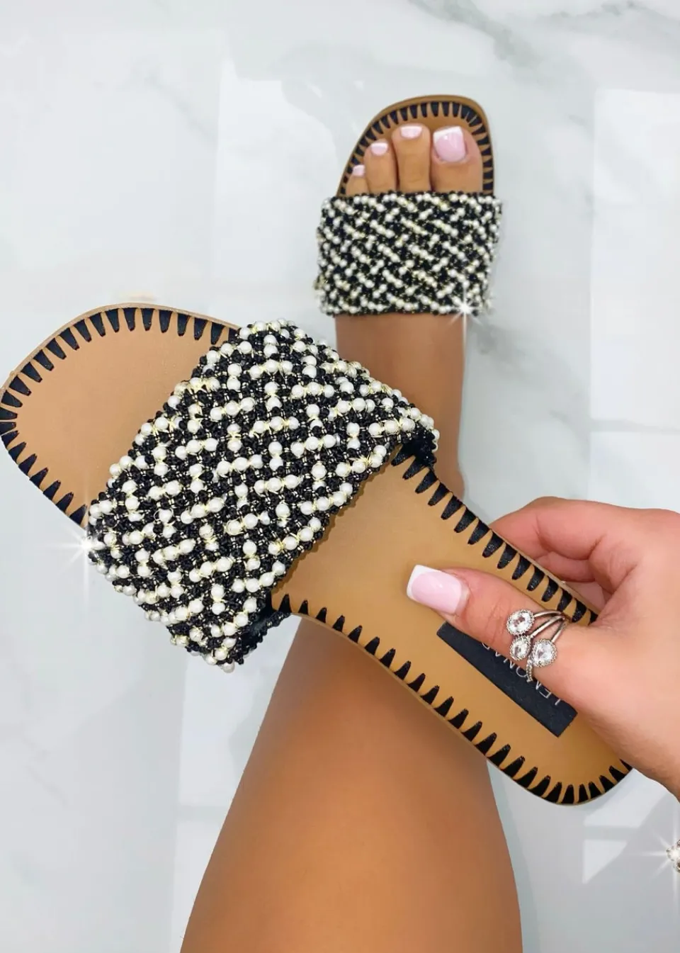 Footwear>Love Lemonade Black Sparkly Deluxe Dainty Pearl Sliders