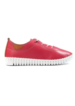 Footwear><noscript><img width=