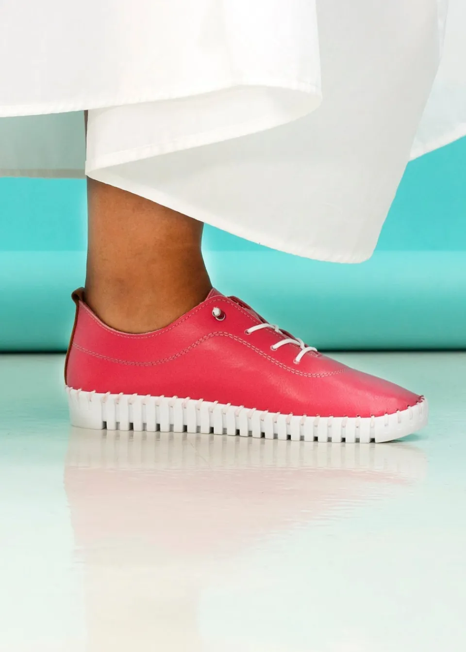 Footwear>Lunar Raspberry Flamborough Shoe