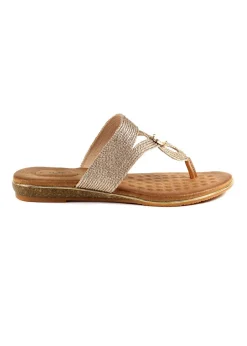 Footwear><noscript><img width=