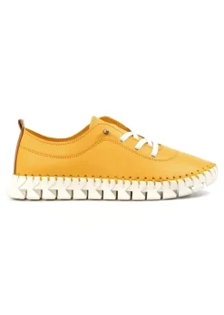 Footwear><noscript><img width=