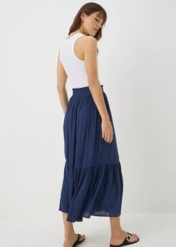 Skirts><noscript><img width=
