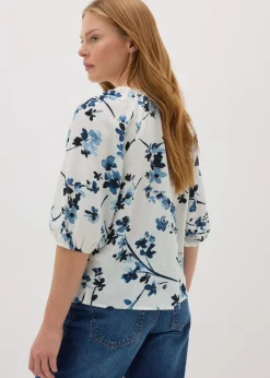 Blouses & Shirts>Papaya Navy Ditsy Floral V-Neck Tea Top