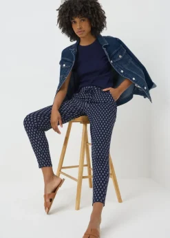 Trousers><noscript><img width=