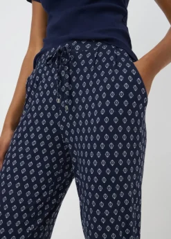 Trousers><noscript><img width=