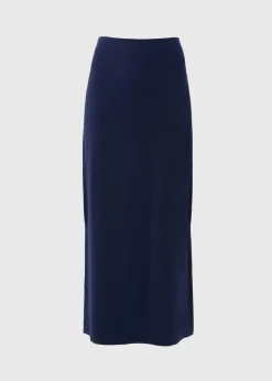 Skirts><noscript><img width=