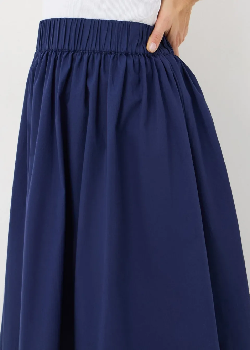 Skirts>Papaya Navy Midi Poplin Skirt