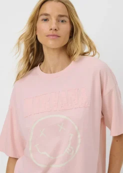 T-Shirts><noscript><img width=