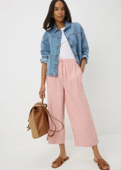 Trousers><noscript><img width=