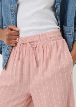 Trousers><noscript><img width=